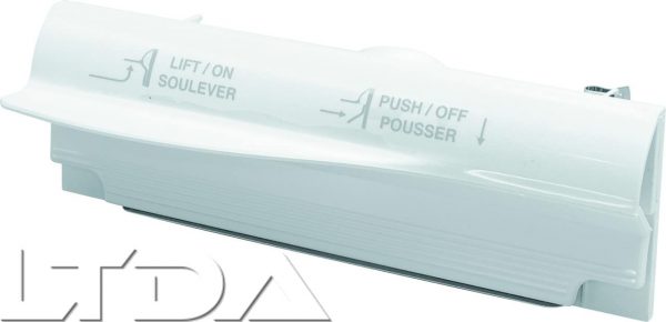 Prise d'aspiration CANSWEEP pour plinthe. couleur blanche.